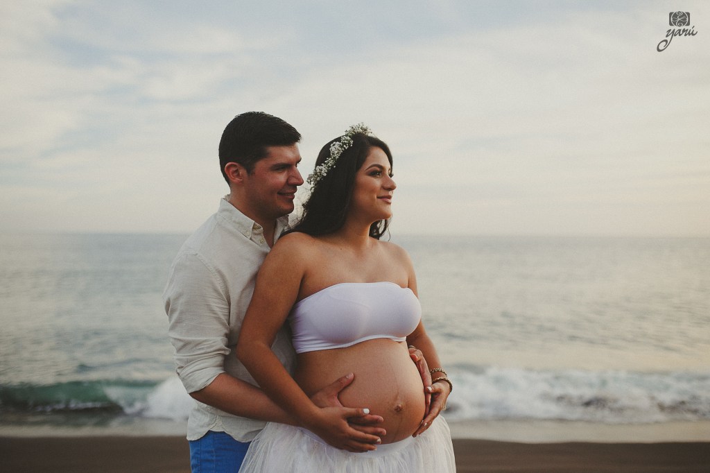 Mom_To_Be_Vanessa_&_David_Waiting_For_Daniel_Campos_Manzanillo_YaRu_Photo_Motion_Y-62 copy